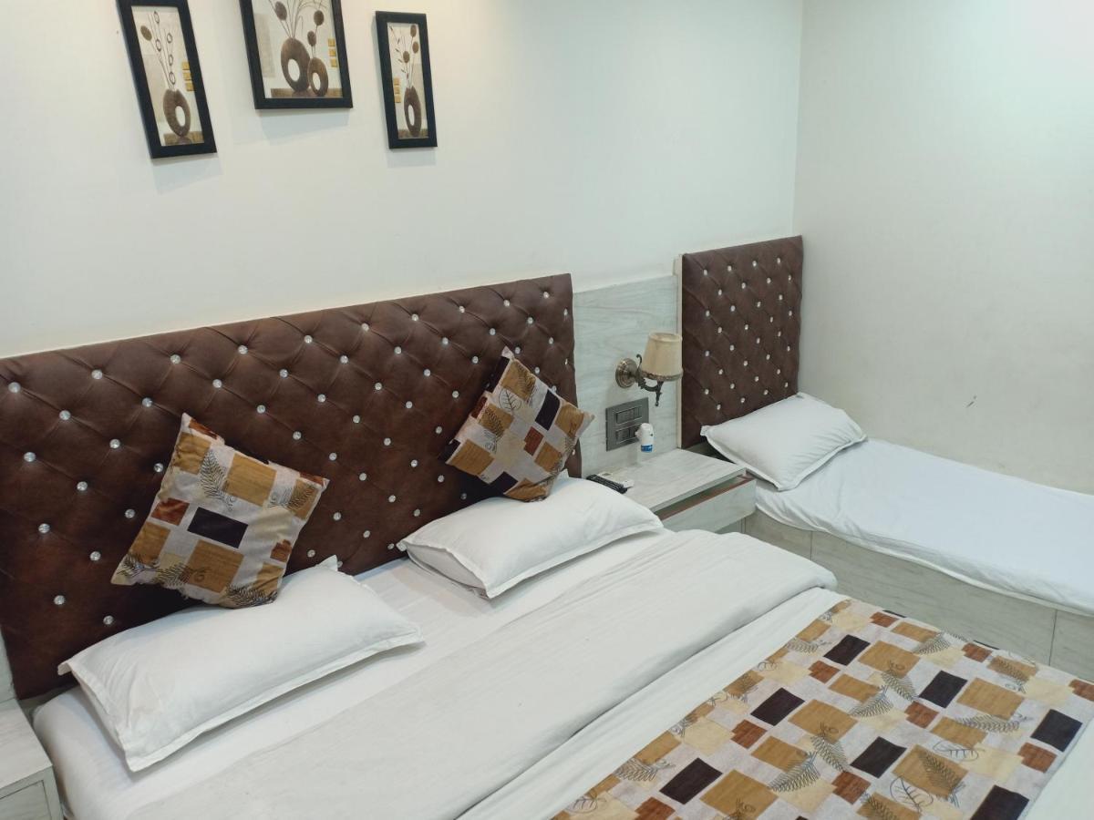 Hotel Royale Heritage Nashik Eksteriør billede