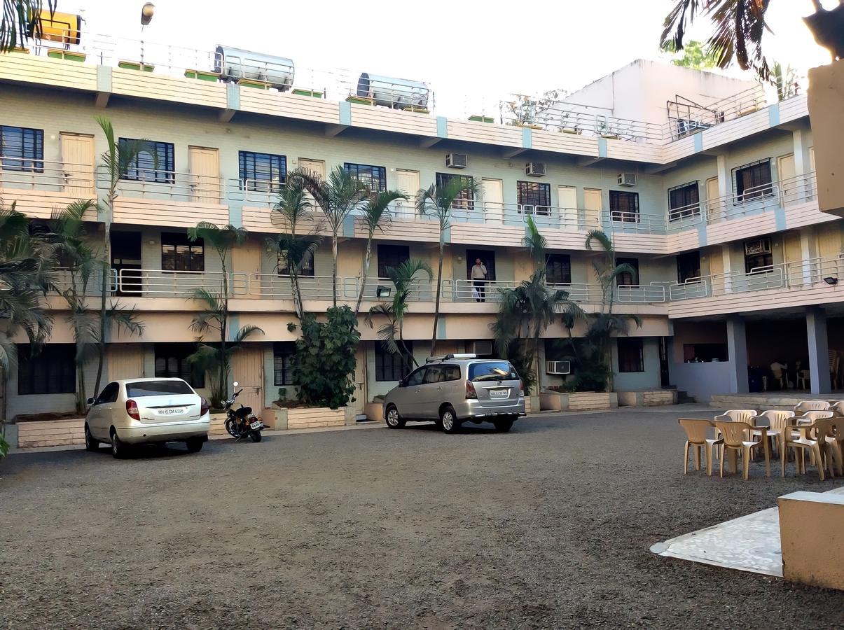 Hotel Royale Heritage Nashik Eksteriør billede