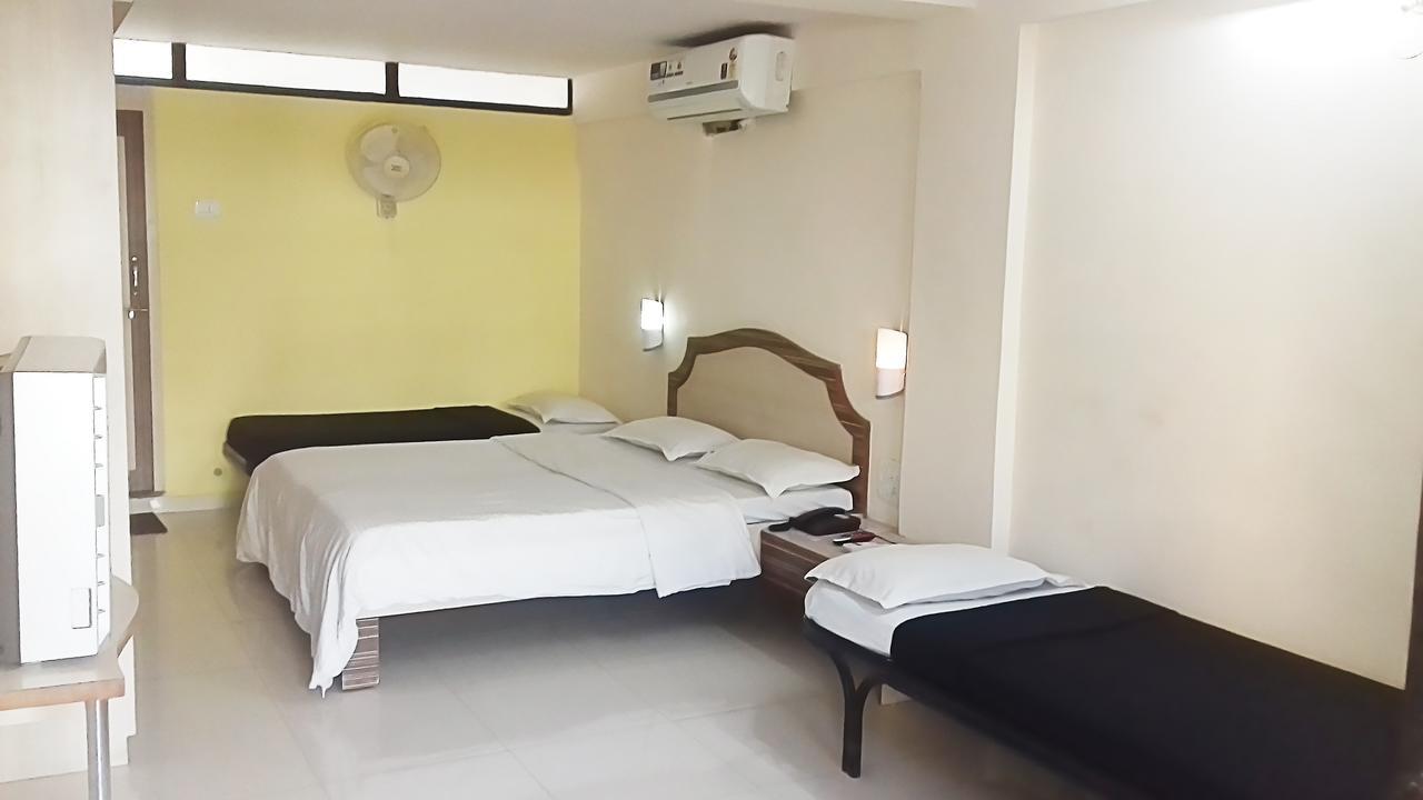 Hotel Royale Heritage Nashik Eksteriør billede