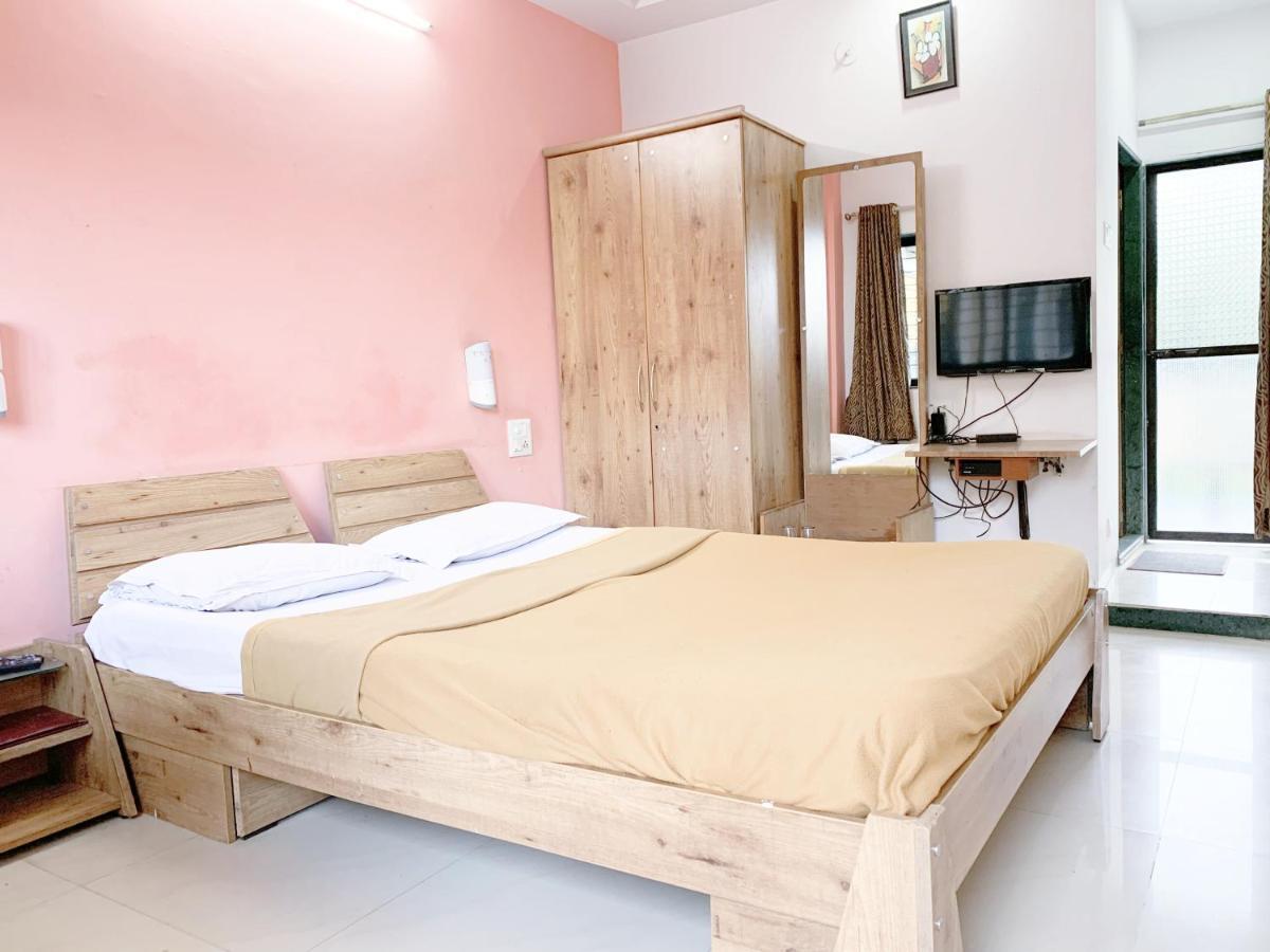 Hotel Royale Heritage Nashik Eksteriør billede
